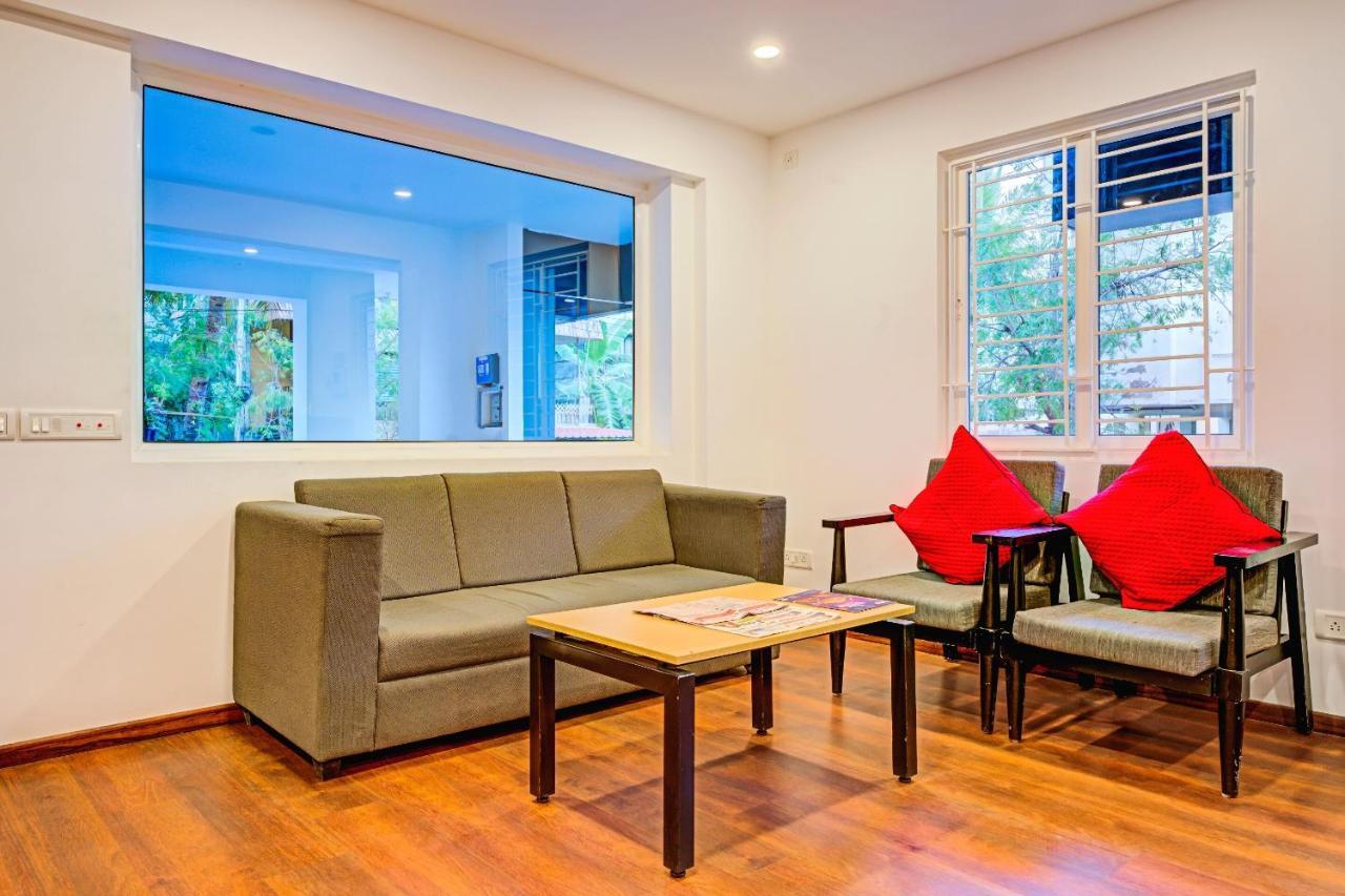 فندق شينايفي  Oyo Townhouse 74871 Thoraipakkam المظهر الخارجي الصورة