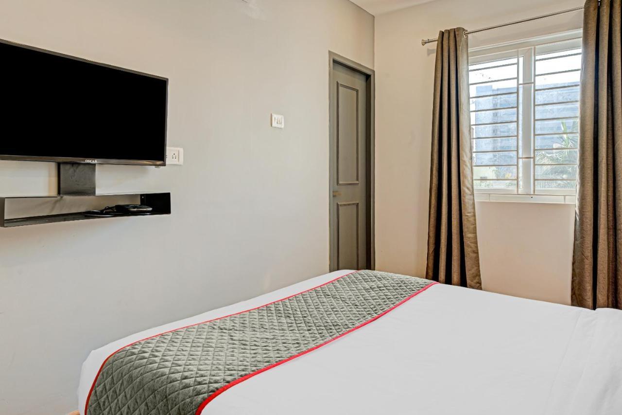 فندق شينايفي  Oyo Townhouse 74871 Thoraipakkam المظهر الخارجي الصورة