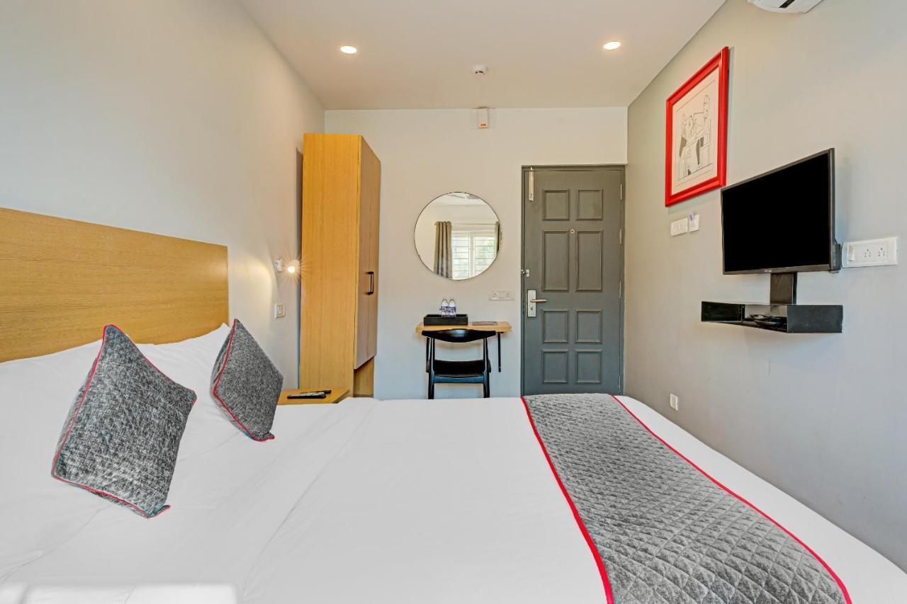 فندق شينايفي  Oyo Townhouse 74871 Thoraipakkam المظهر الخارجي الصورة