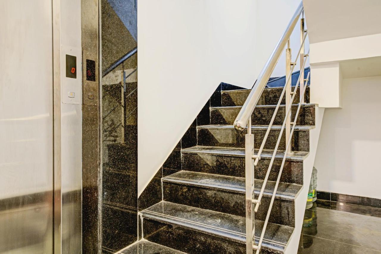 فندق شينايفي  Oyo Townhouse 74871 Thoraipakkam المظهر الخارجي الصورة
